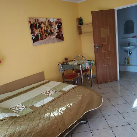 Zacisze,klonowa 17 Dźwirzyno