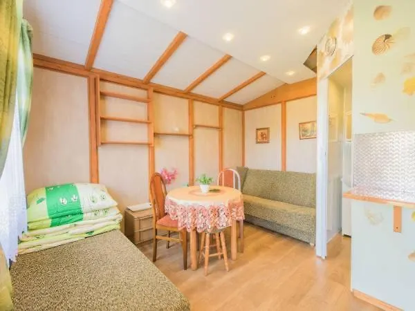 Zacisze,klonowa 17 Pensión