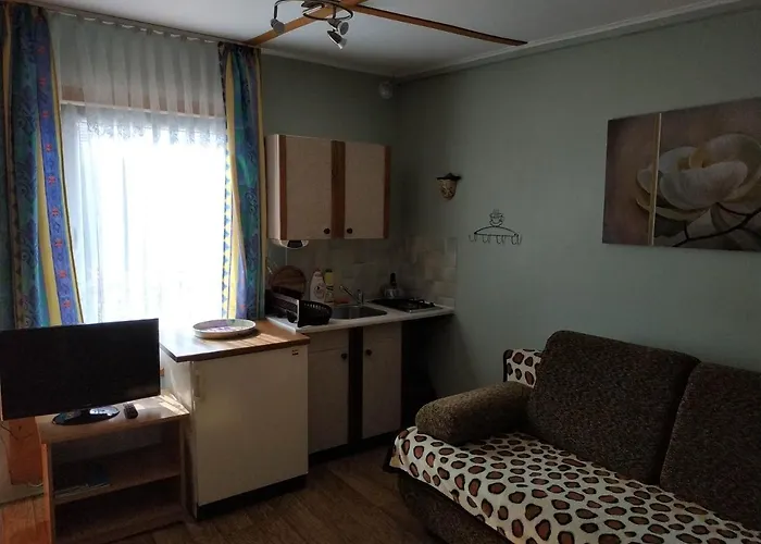 Zacisze,klonowa 17 Pensión