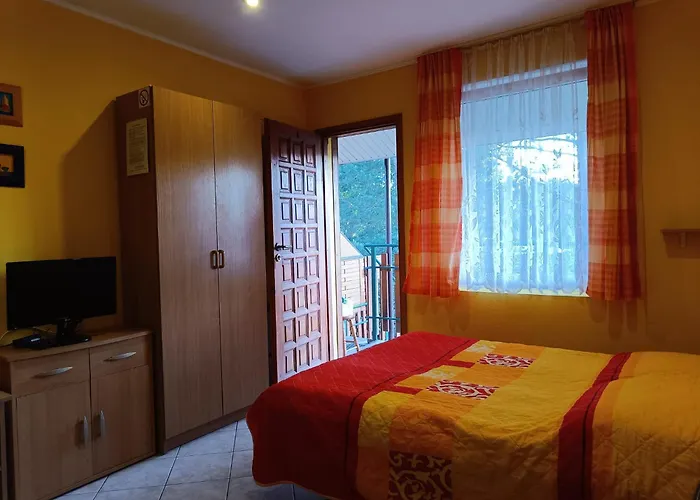 Zacisze,klonowa 17 * Dźwirzyno