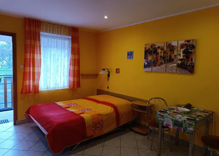 Zacisze,klonowa 17 Pensión Dźwirzyno